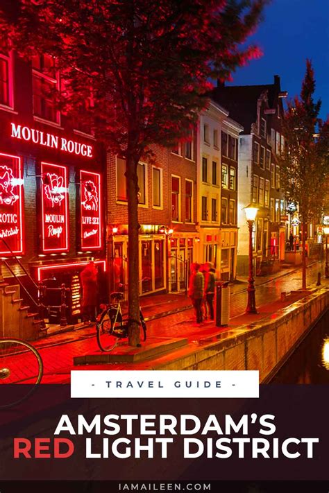 Amsterdam Red Light District: What's It Like (Facts & Tips)