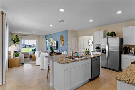 New Homes In Cascades Davenport Fl Dr Horton