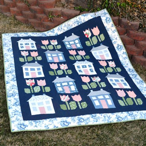Happy Quilting Hometown Quilt