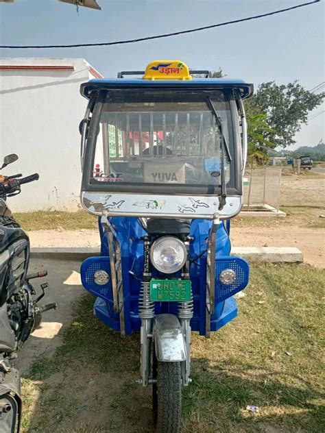 Udaan Yuva Electric Rickshaw At Rs E Rickshaw In Ranchi Id