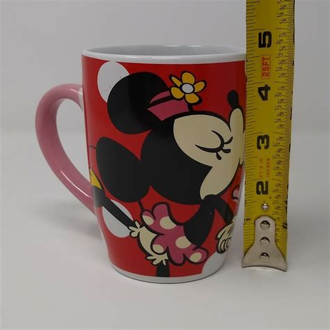 Galerie Disney Mickey Minnie Mouse Kissing Valentine Oz Coffee Mug