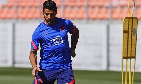 Luis Suárez Tiene Preacuerdo Para Jugar En Nacional De Uruguay El