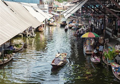 People At Damnoen Saduak Floating Market Bangkok Thailand Colorful