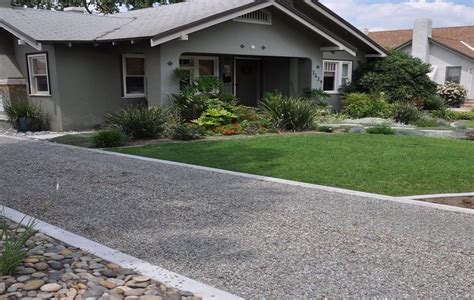 Inexpensive Gravel Driveway Edging Ideas