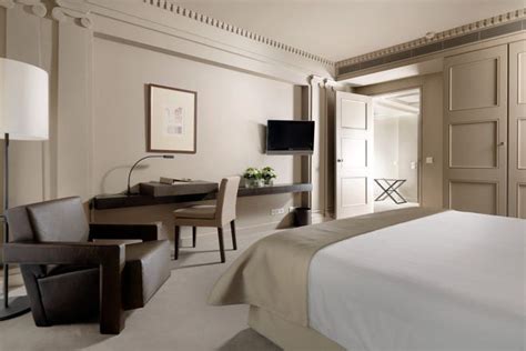 NJV Athens Plaza Hotel is one of the best places to stay in Athens