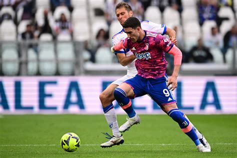 Serie A Vlahovic Ends Goal Drought Fires Juve Second