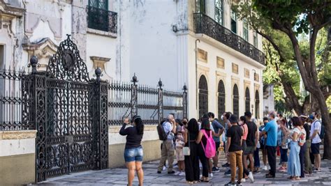 Olha Recife Roteiros Gratuitos E Guiados Para A População