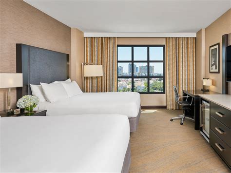 La Jolla Hotel Rooms & Suites near UCSD | Hyatt Regency La Jolla at ...