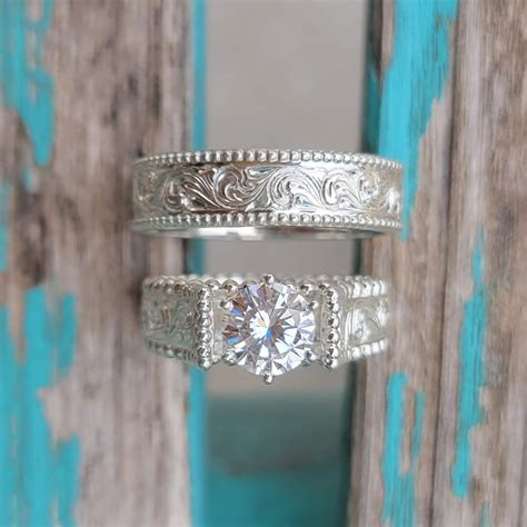 The Taylor Set Western Wedding Band Set Western Engagement Ring Cow