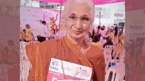 ‘what A Star 80 Year Old Lady Running In Tata Mumbai Marathon Gets