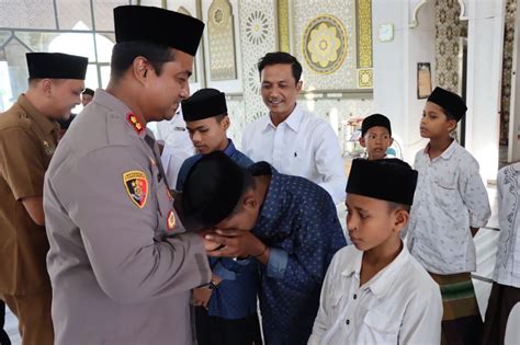 Liputan Gampong News Kapolres Pidie Jaya Santuni 40 Anak Yatim Yayasan Bustanul Aitam Ulim