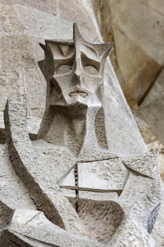 Tied Christ Sculpture By Joseph Maria Subirachs Passion Facade