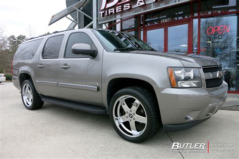 Chevy Suburban With 22in Dub Big Ballers Wheels And Toyo Proxes Stii Tires A Photo On Flickriver