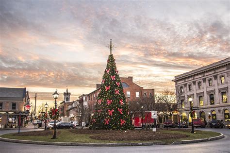 Twelve Ways To Get In The Holiday Spirit In Gettysburg