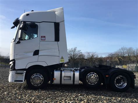 Used Renault Trucks Range T High 520 26 6X2 TML 2019 Automatic PN69DFA