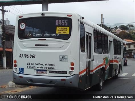 Viação Montes Brancos RJ 196 061 em Saquarema por Pietro dos Reis