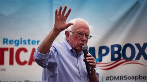 Bernie Sanders Slides To Third In Iowa Poll As Fewer Respondents View