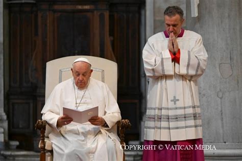 Carta do Papa Francisco sobre o papel da literatura na educação