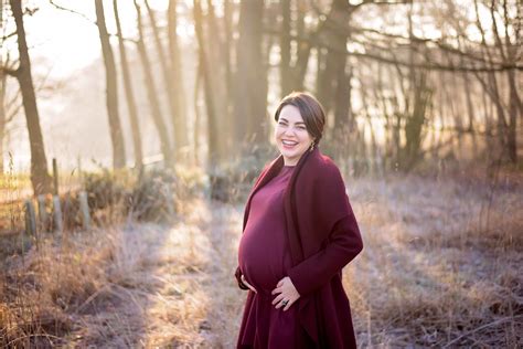 Maternity Photography North London Frost On The Heath Heather