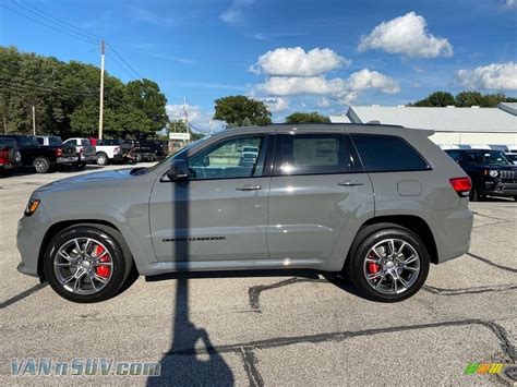 2020 Jeep Grand Cherokee Gunmetal Gray