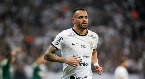 Renato Augusto Diz Que Corinthians Evoluiu Celebra Vitória E Fala Sobre Seleção Brasileira