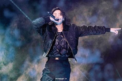 Bts S Jungkook Keeps Accidentally Bringing Hot People To Army S Attention Koreaboo