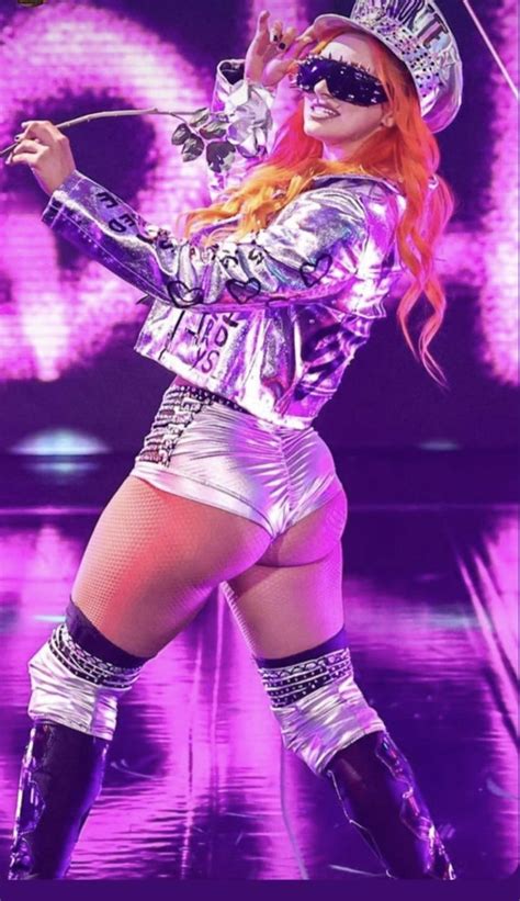 Look At All That Ass Meat R GigiDolinNSFW