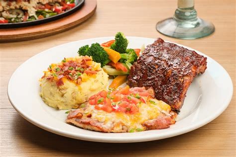 BABY BACK RIBS AND CHICKEN - Chili's Philippines