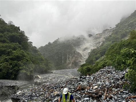 和仁－崇德段遇雨即坍方 花蓮山區降大雨恐影響蘇花搶通 生活 中時