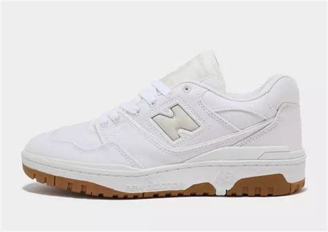 Yuk Intip Koleksi Sepatu New Balance Terbaru Untuk Wanita