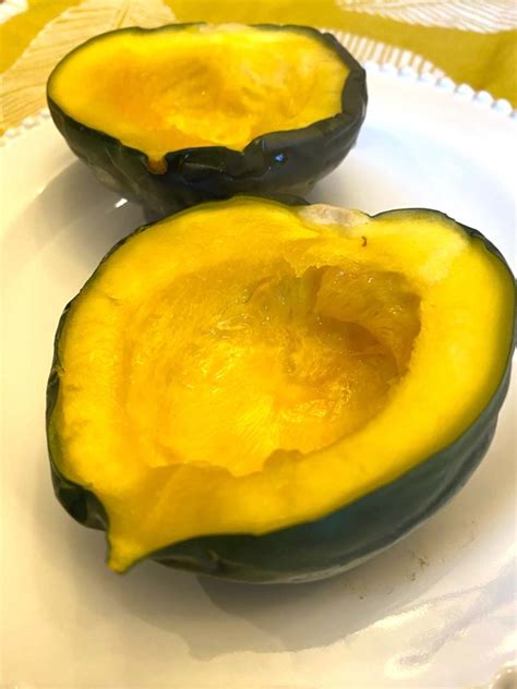 How To Cook A Acorn Squash In The Microwave Microwave Recipes