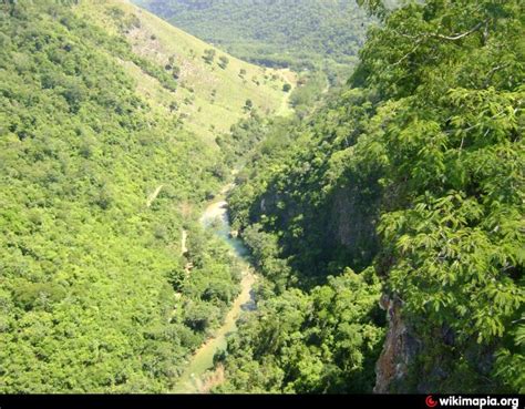 Parque Nacional Da Serra Da Bodoquena Rea I Rio Salobra