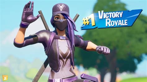 Victoria Con La Skin Cura Morada Fortnite 2 Youtube