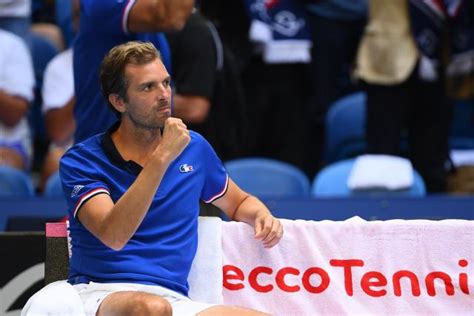 Fed Cup Julien Benneteau S Est Cass Le Pied Gauche En F Tant Le