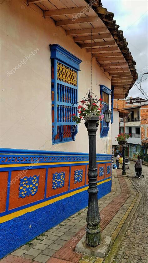 Hermosa Y Colorosa Ciudad Colombiana Destino Tur Stico Sus Calles Est