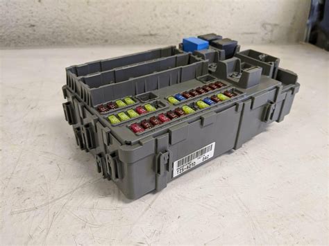 2014 2015 Acura Mdx Driver Cabin Room Fuse Box Inside Fuse Box 38200 Tz5 A21 Oem Ebay