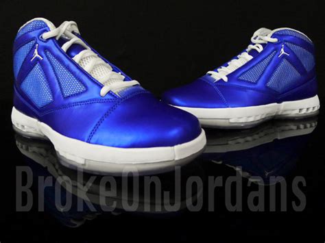 Air Jordan Xvi Metallic Royal Sample