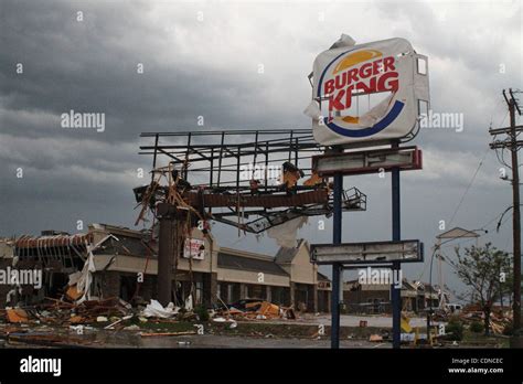 May 22 2011 Joplin Missouri Us Damage In Joplin Following A