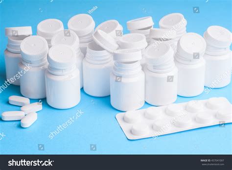 Many Pills Tablets Isolated On Light库存照片457041097 Shutterstock