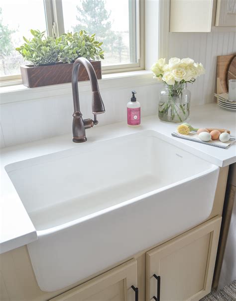 Fireclay Farmhouse Sink Review The Good Bad And Everything You Need To