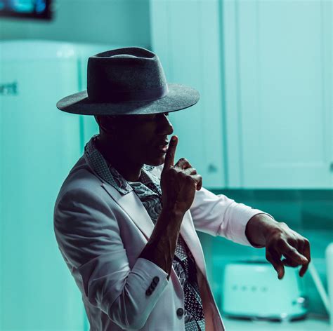 Aloe Blacc Gives Us The Bruno Marsified Version Of No Doubts “dont Speak”