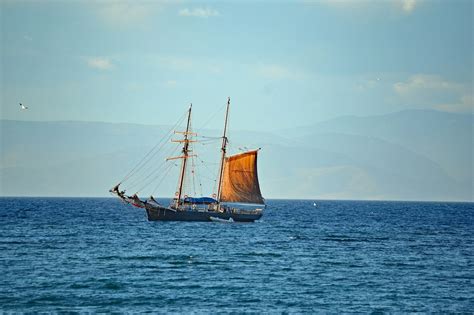 Sailing Ship Sailboat Sea Free Photo On Pixabay