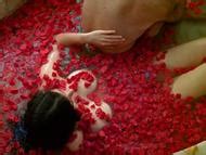 Naked Karina Gidi In Demasiado Amor