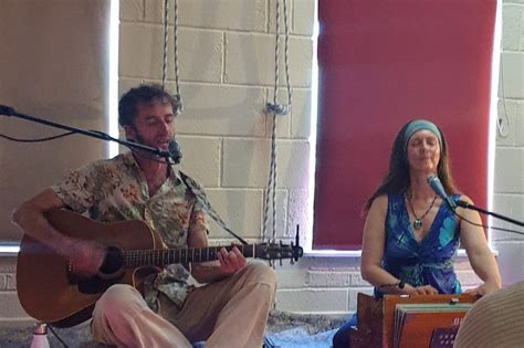 An Introduction to Kirtan and its Benefits