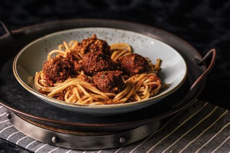 If you have such symptoms, stop eating pasta. You will only harm yourself 