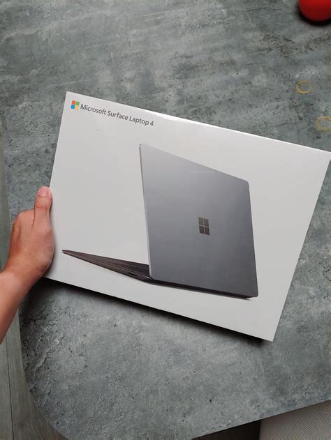 Hàng hot đây anh em