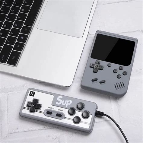 Noir avec poignée Mini console de jeu vidéo rétro 400 en 1 8 bits