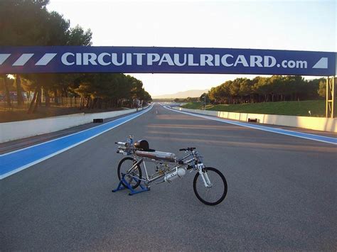 Watch Man Go 207mph On A Rocket Propelled Bike Mirror Online