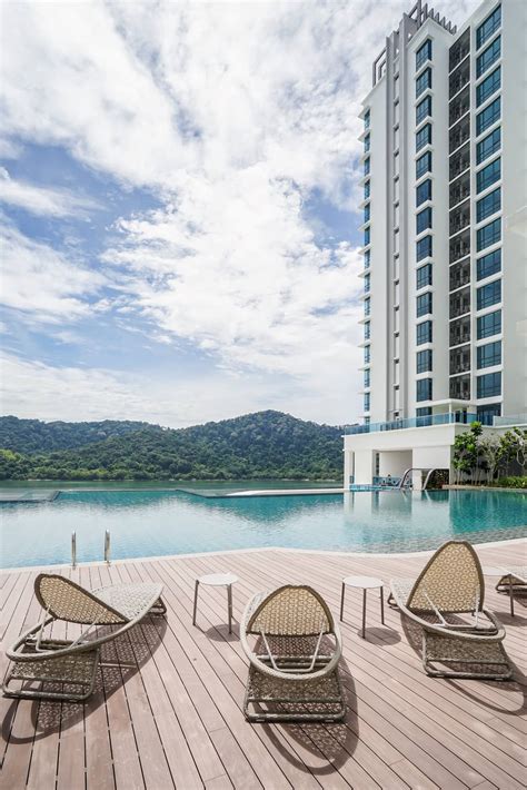 Queens Residences Q1 Ideal Homes