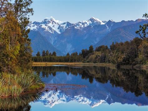 Top 13 Natural Wonders to See in New Zealand – Trips To Discover